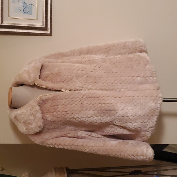 Jackets & Blazers - Adorable Reversible Fur, and Fabric Jacket